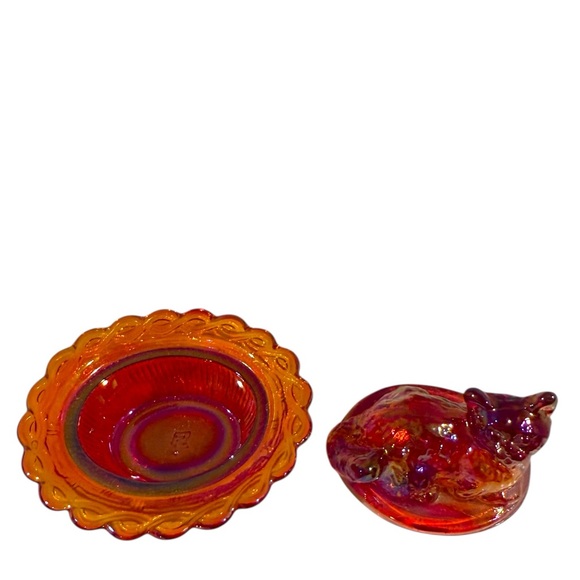 Mosser Glass Red Cat on Nest Salt Cellar/Trinket Box Vintage - Picture 2 of 4